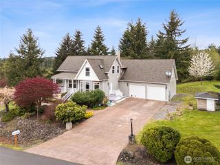 165 Tri Mountain Lane, Centralia, WA 98531
