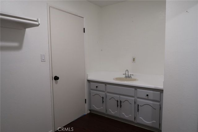 455 Nassau Ave, Los Angeles, CA 90063