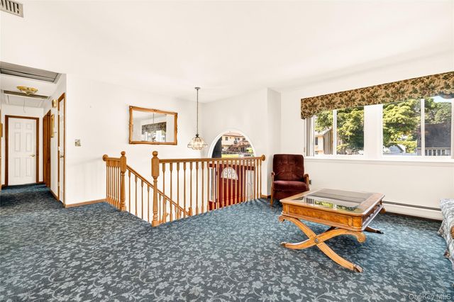 10 Lighthouse Court, Stony Point, NY 10986