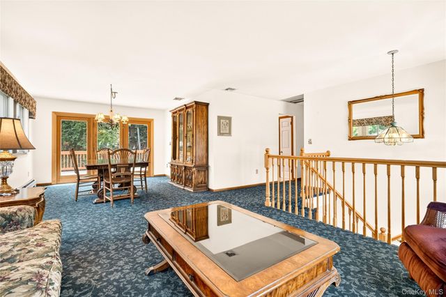 10 Lighthouse Court, Stony Point, NY 10986