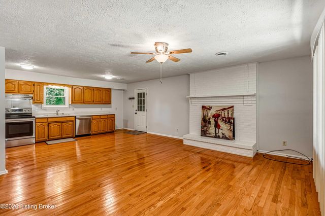724 Santa Fe Trail, Elizabethtown, KY 42701