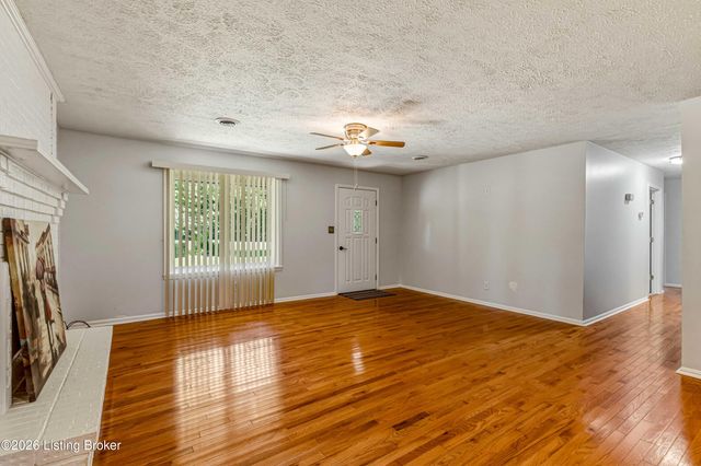 724 Santa Fe Trail, Elizabethtown, KY 42701