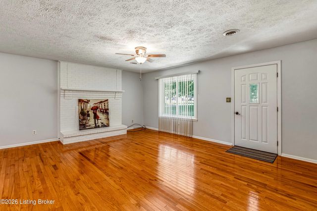 724 Santa Fe Trail, Elizabethtown, KY 42701
