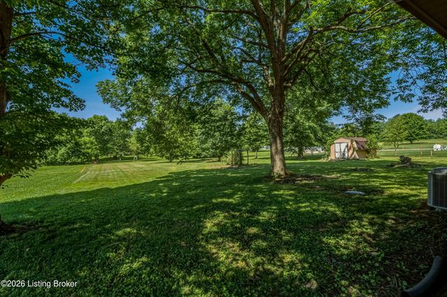 724 Santa Fe Trail, Elizabethtown, KY 42701
