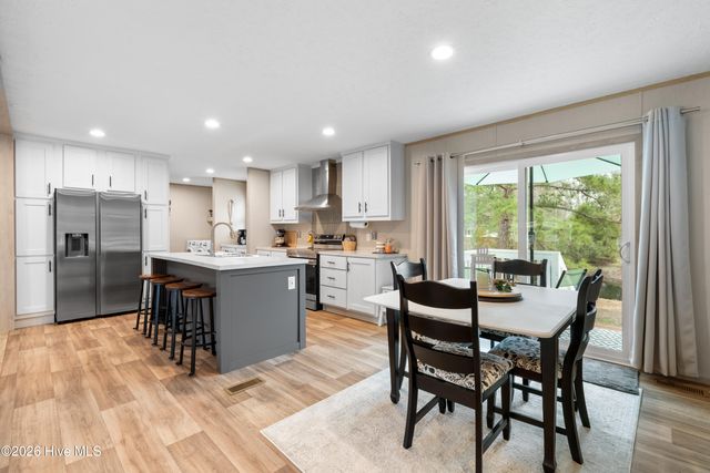 1112 Thrush Court SW, Carolina Shores, NC 28467