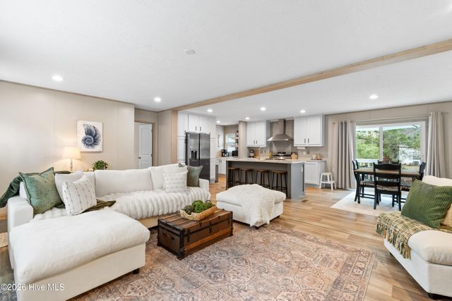 1112 Thrush Court SW, Carolina Shores, NC 28467