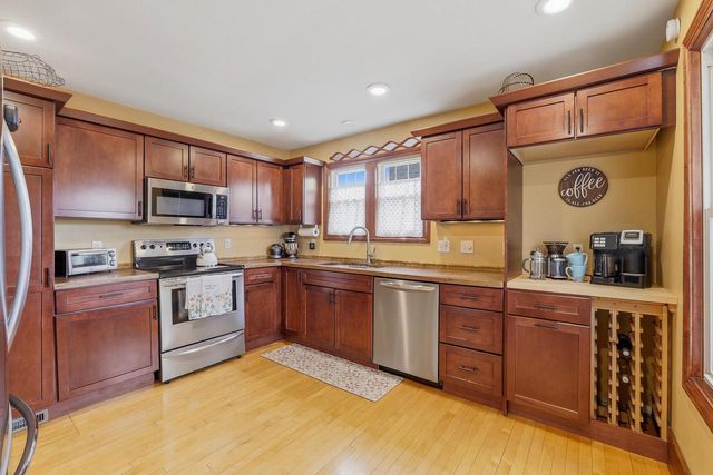 110 Hein AVENUE, Plymouth, WI 53073