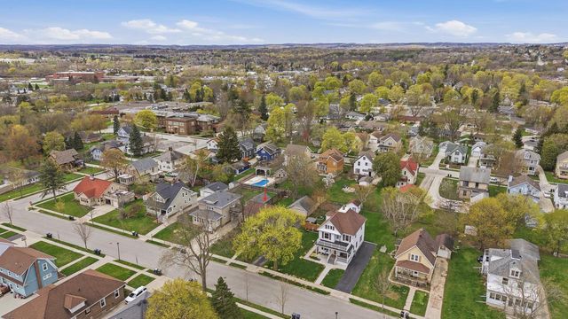 110 Hein AVENUE, Plymouth, WI 53073
