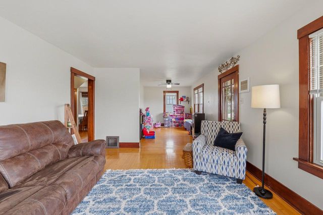 110 Hein AVENUE, Plymouth, WI 53073