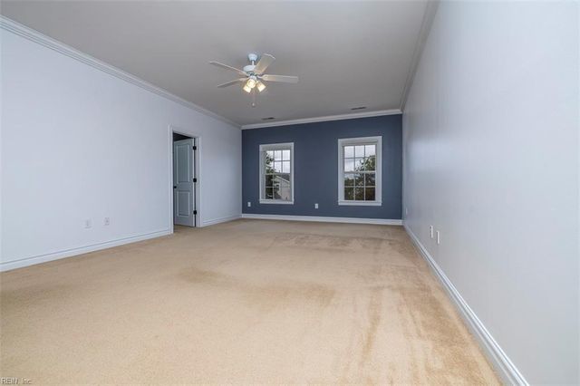 517 Robert Frost RD, Chesapeake, VA 23323