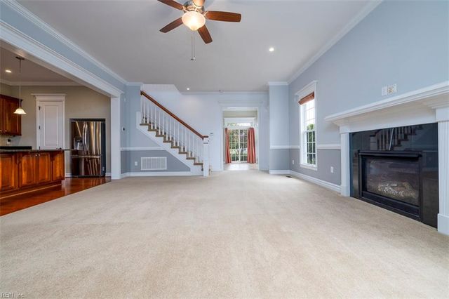 517 Robert Frost RD, Chesapeake, VA 23323