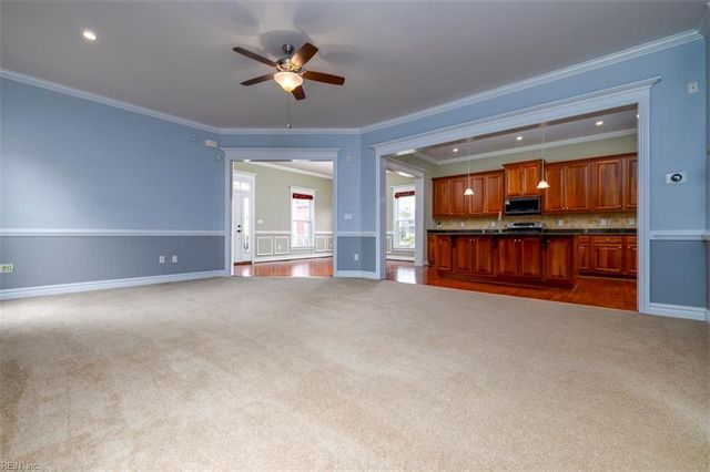 517 Robert Frost RD, Chesapeake, VA 23323