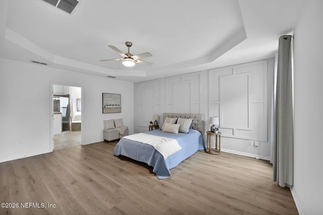 15833 CANOE CREEK Drive, Jacksonville, FL 32218