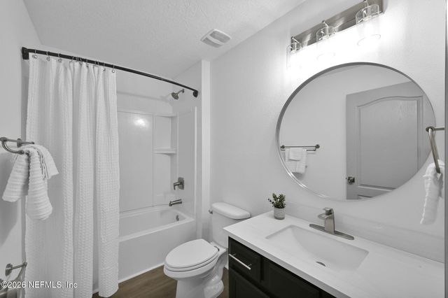 15833 CANOE CREEK Drive, Jacksonville, FL 32218