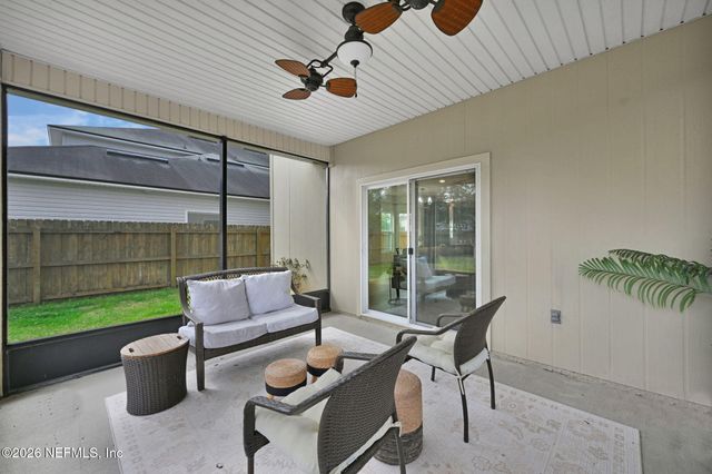 15833 CANOE CREEK Drive, Jacksonville, FL 32218