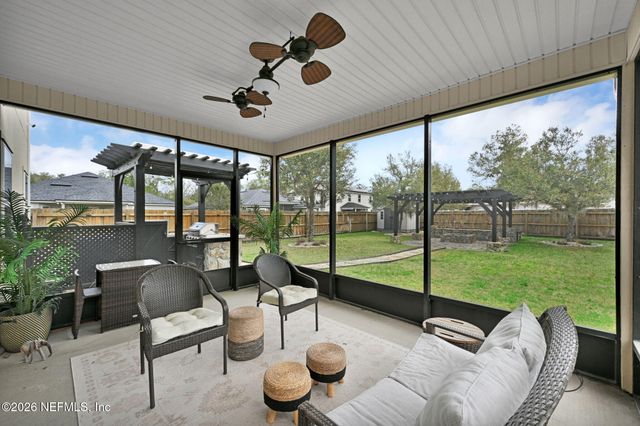 15833 CANOE CREEK Drive, Jacksonville, FL 32218