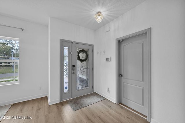 15833 CANOE CREEK Drive, Jacksonville, FL 32218