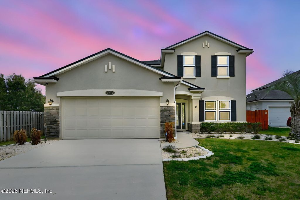 15833 CANOE CREEK Drive, Jacksonville, FL 32218