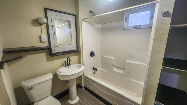 1045 10 Street N, Fargo, ND 58102