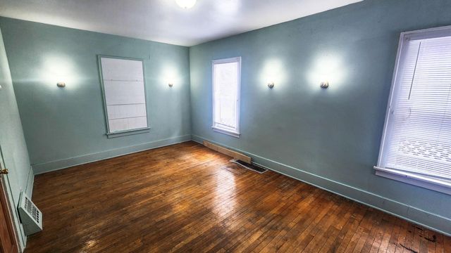 1045 10 Street N, Fargo, ND 58102