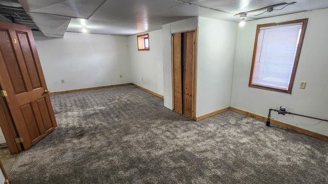 1045 10 Street N, Fargo, ND 58102