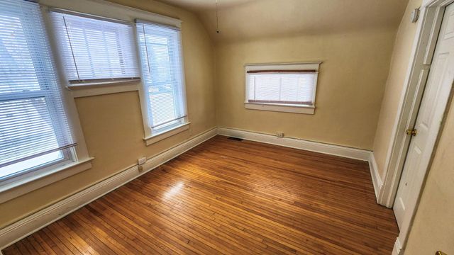 1045 10 Street N, Fargo, ND 58102