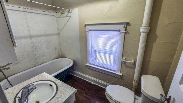 1045 10 Street N, Fargo, ND 58102