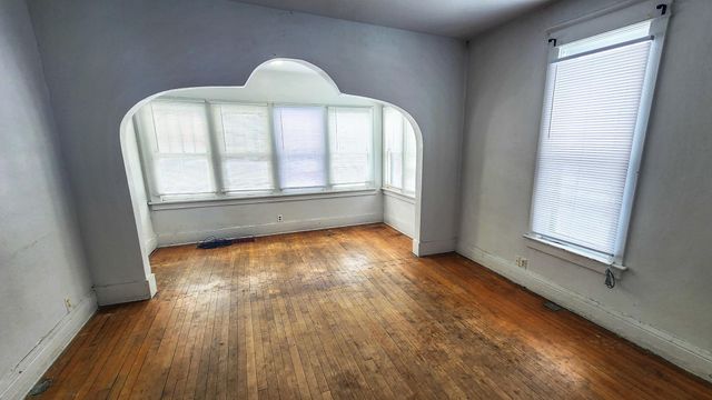 1045 10 Street N, Fargo, ND 58102