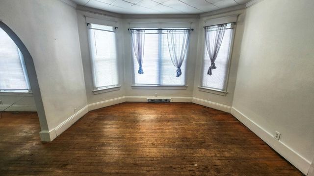 1045 10 Street N, Fargo, ND 58102