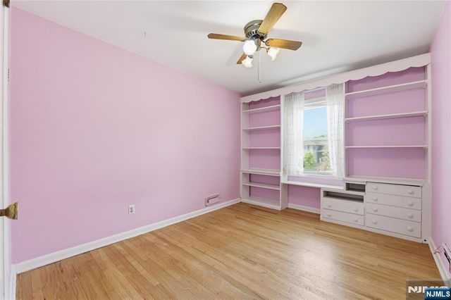 164 Gordon Court, Oradell, NJ 07649