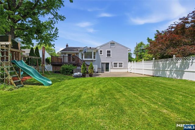 164 Gordon Court, Oradell, NJ 07649