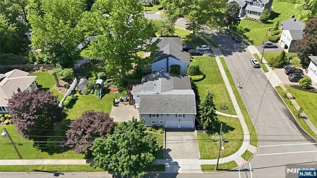 164 Gordon Court, Oradell, NJ 07649