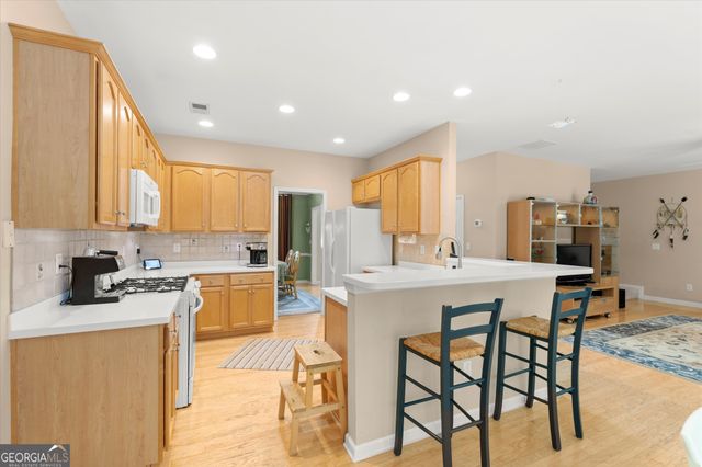 2041 Double Creek Drive, Powder Springs, GA 30127