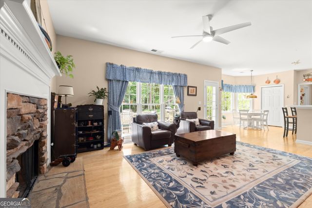 2041 Double Creek Drive, Powder Springs, GA 30127