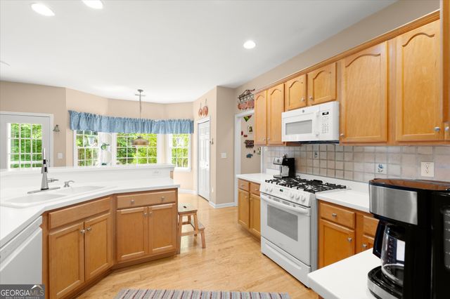 2041 Double Creek Drive, Powder Springs, GA 30127