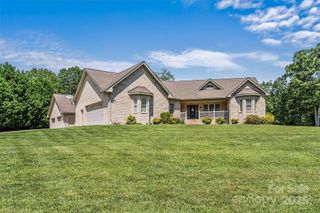 142 Windsor Drive, Taylorsville, NC 28681