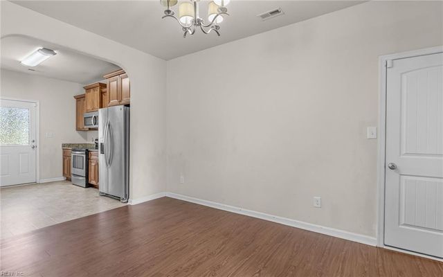 4110 1st ST, Chesapeake, VA 23324