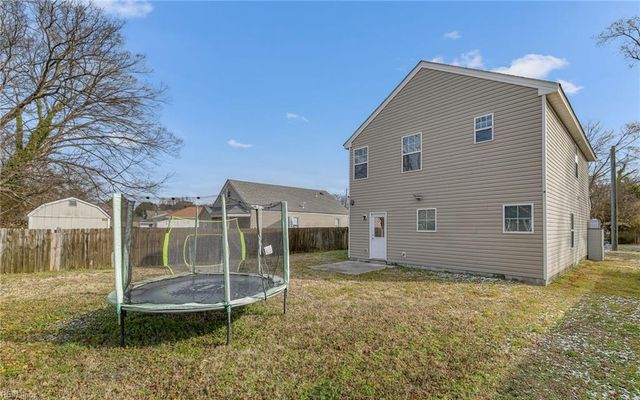 4110 1st ST, Chesapeake, VA 23324