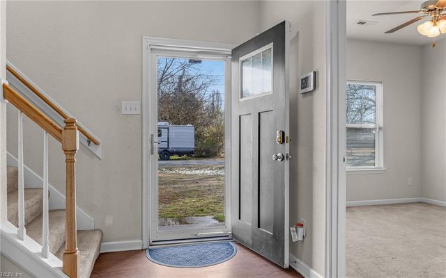 4110 1st ST, Chesapeake, VA 23324