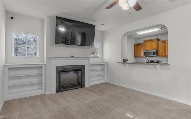 4110 1st ST, Chesapeake, VA 23324