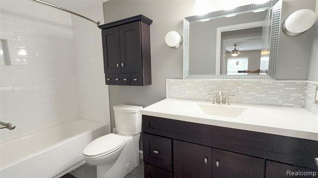 41732 Onaway Drive, Northville, MI 48167