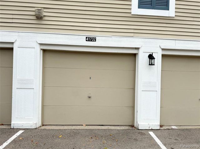 41732 Onaway Drive, Northville, MI 48167