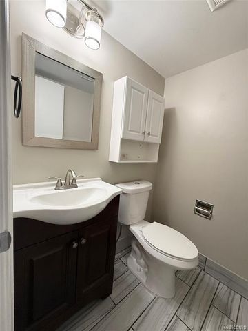 41732 Onaway Drive, Northville, MI 48167