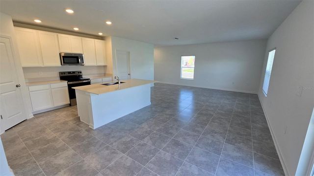 1449 CUMBERLAND AVENUE, Davenport, FL 33837
