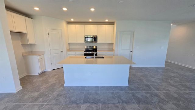 1449 CUMBERLAND AVENUE, Davenport, FL 33837