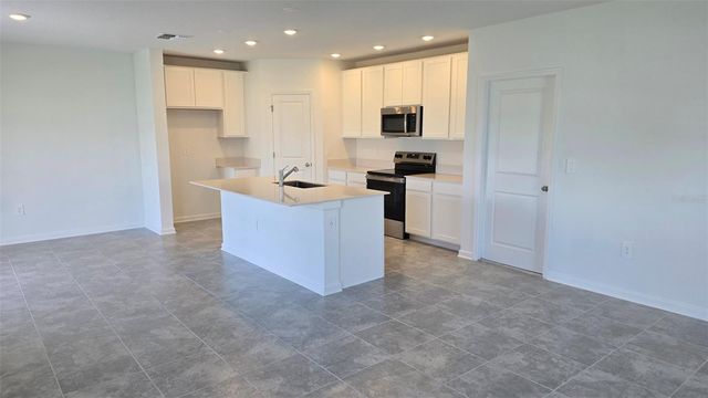 1449 CUMBERLAND AVENUE, Davenport, FL 33837