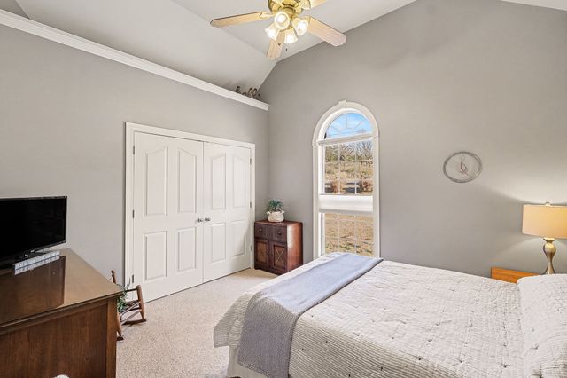 1238 Sam Johnson Rd, Columbia, TN 38401