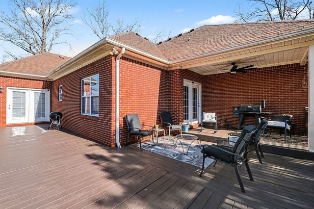 1238 Sam Johnson Rd, Columbia, TN 38401