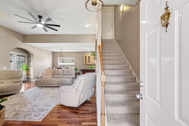 1238 Sam Johnson Rd, Columbia, TN 38401