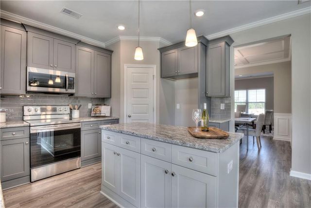 214 Elivia Way, Dallas, GA 30132
